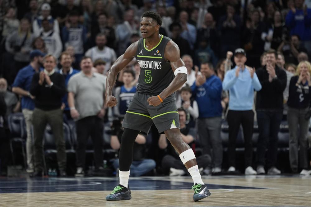 以万计观众 以万计观众